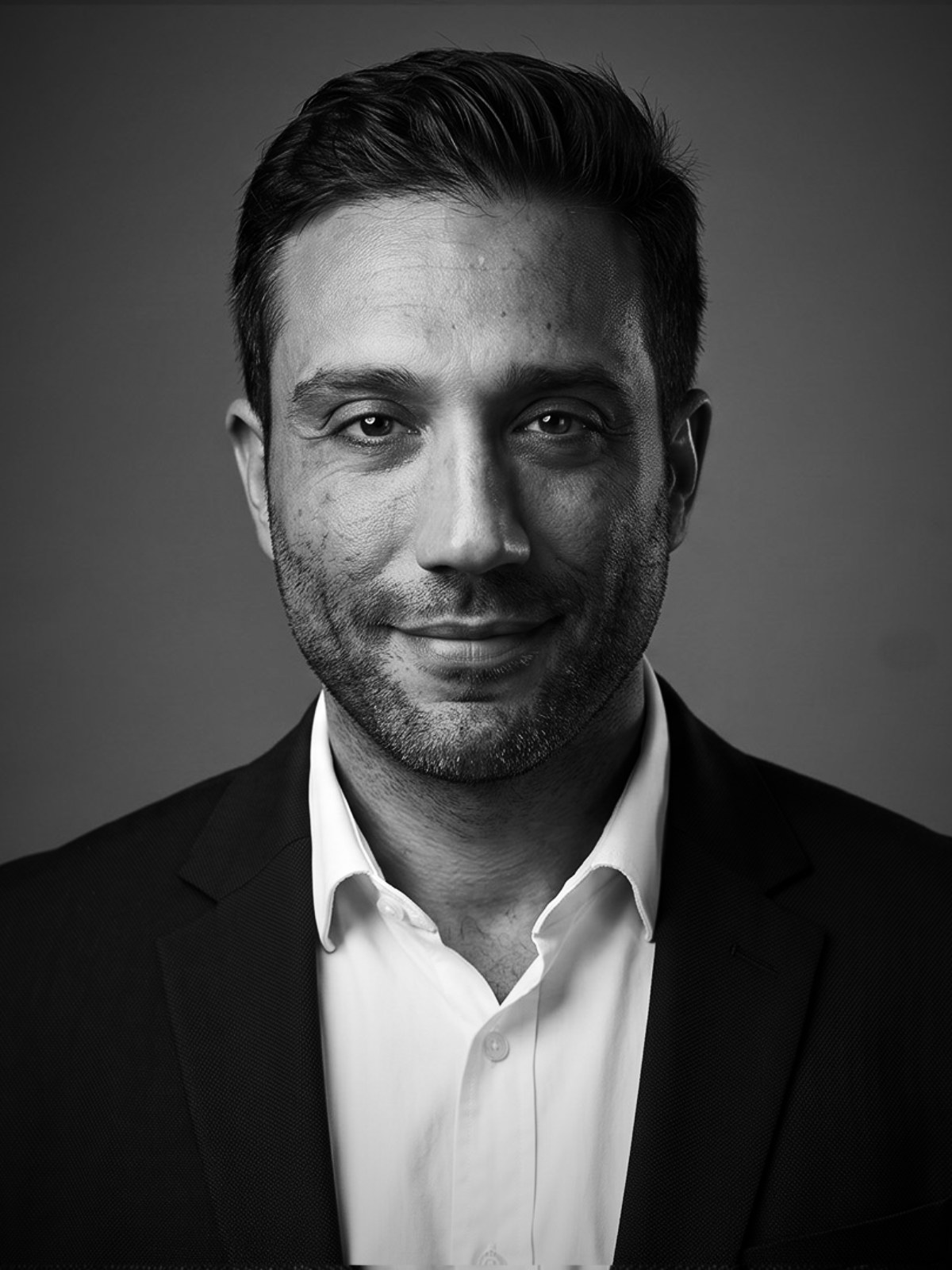 Portrait of Pier Delmonte, director digital marketing at DelVam